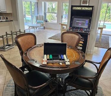 Fort Pierce Casa | Thumb Point Oasis w Heated Pool walk to beach