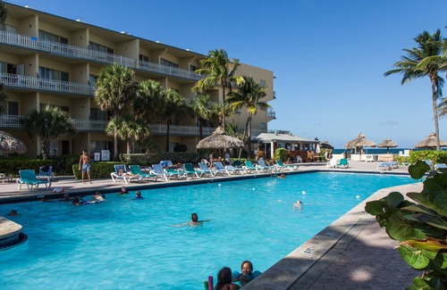 Sunny Isles Beach Hotel | Thunderbird Hotel