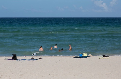 Sunny Isles Beach Hotel | Thunderbird Hotel