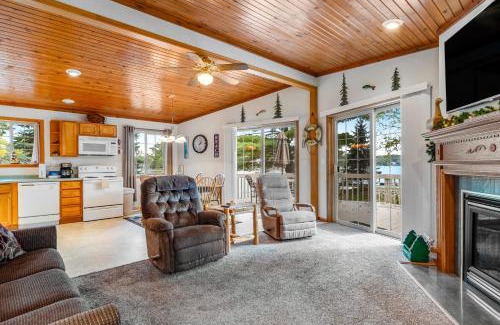 Lake Delton Hotel | Thunderbird Resort Condo, Unit 1050D