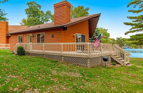 Lake Delton Hotel | Thunderbird Resort Condo, Unit 1050D