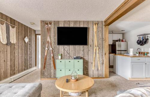Government Camp Casa | Thunderhead Lodge Condo 204 - Modern Heated Pool & Games