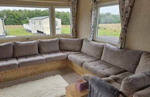 Dunbar Casa | Thurston Manor Caravan Park, Pony Meadow