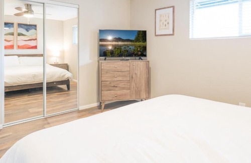 Orchard District Casa | Thurston Retreat