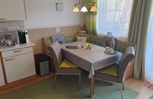 Hoefen Apartamento | TIROL LECHTAL - Comfort apartment quiet, UNCONVERTED, NO PETS, NR in the ski area
