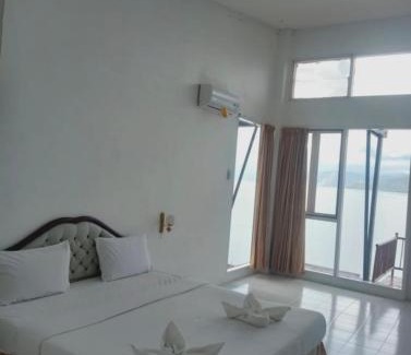 Balige Complejo | Tiara Bunga Hotel & Villa