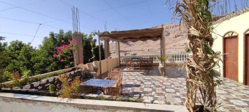 Luxor Apartamento | Tibs mountain view