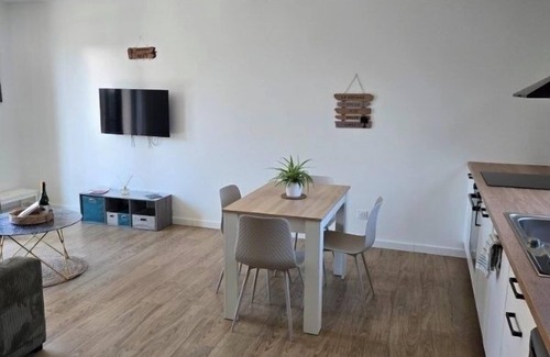 Gonneville-en-Auge Casa | TiCase single-storey house, between land and sea
