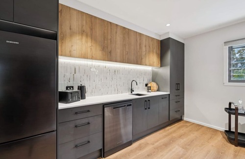 Moonee Beach Apartamento | Tidal Moon - Peaceful, designer studio escape