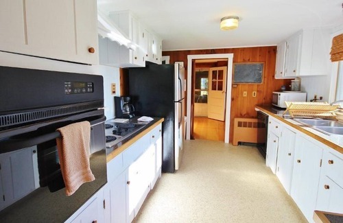 Tenants Harbor Cabaña | Tideriver, Water Front Vacation Rental