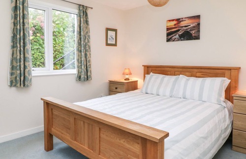 Trebarwith Strand Casa | TIDES REACH, pet friendly, country holiday cottage in Tintagel