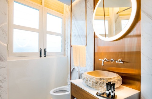 Downtown George Town Hotel | Tien Hotel