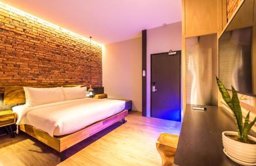 Downtown George Town Hotel | Tien Terrace Macalister