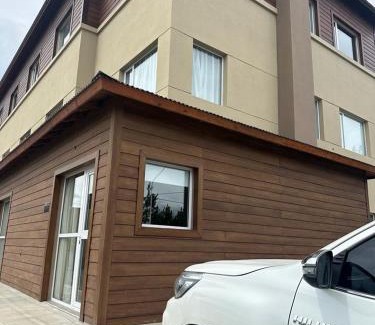 Cerro Calafate Hotel | Tierra Tehuelche Hostería y Aparts