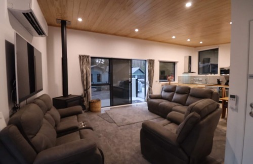 Ohakune Casa | Tiffany hot pool spa