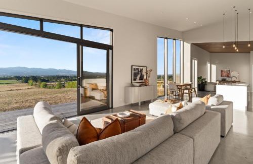 Solway Casa | Tiffin Hill