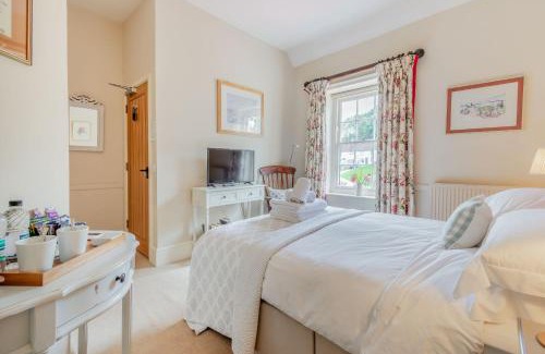 East Dean and Friston Cama Y Desayuno | Tiger Inn - Catherine