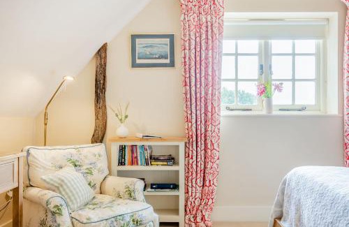 East Dean and Friston Cama Y Desayuno | Tiger Inn - Elizabeth
