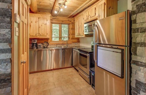 Waltham Chalet De Esquí | Tiger Lodge Loghouse