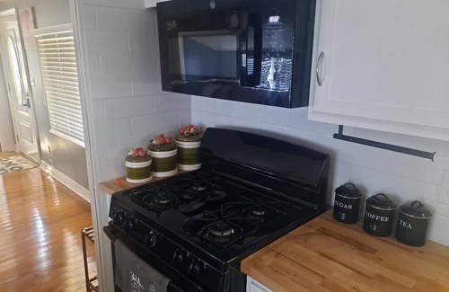 Channelview Casa | Tiger's house is a perfect mobile home whith special amenities.