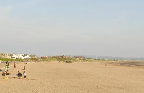 Troon Casa | Tigh Beag