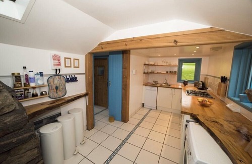 Isle of Lewis Cabaña | Tigh Bhisa Blackhouse