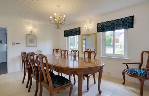 Dollar Casa | Tigh Na Beannaich