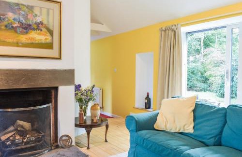 Blackburn Casa | Tigh Nam Muc