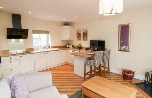 Carlisle Cabaña | Tight Lyne Cottage, LONGTOWN