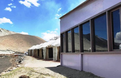 Spangmik Alquiler De RV | TIH Ladakh Summer Camp Pangong