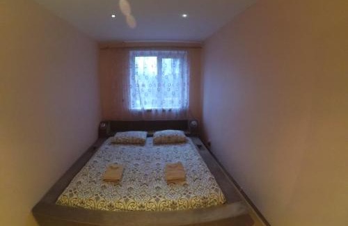 Uzhhorod Apartamento | Tihogo 15