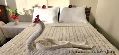 Isla Amantaní Casa | Tikawasi Homestay Comunidad Pueblo Isla Amantani José Luis