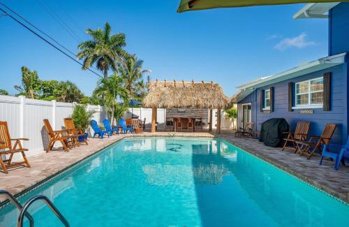Cocoa Isles Casa | TIKI BLUE-Fun for Big Groups-Near Beach, Hot Tub, Heated Pool