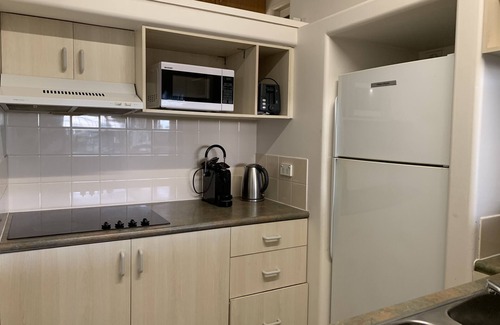 Surfers Paradise Apartamento | Tiki Hotel Surfers Paradise