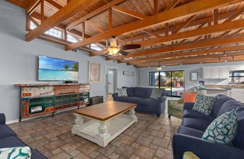 Thomas Drive Casa | Tiki Hut - Private Pool Home, Game Room, 5 Min Drive 2 Beach, FREE Daily Activities