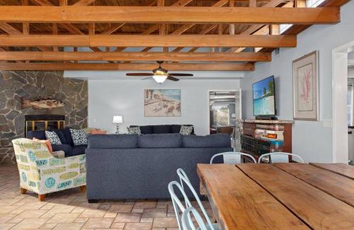 Thomas Drive Casa | Tiki Hut - Private Pool Home, Game Room, 5 Min Drive 2 Beach, FREE Daily Activities