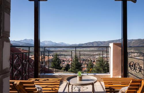 Kalavrita Apartamento | Tilemachos by GM Luxury Suites Kalavryta