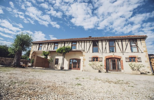 Tillac Casa | TILLACOTTAGE – Gîte Nina con piscina, jardín y 3 suites en el corazón de Gascuña
