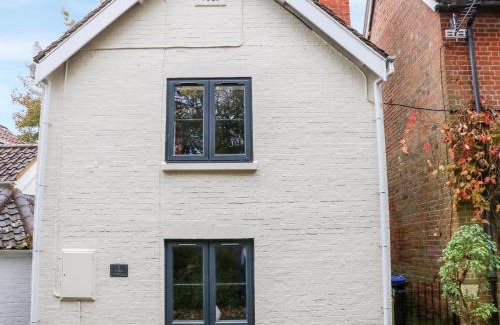 Edington Casa | Tilly's Cottage