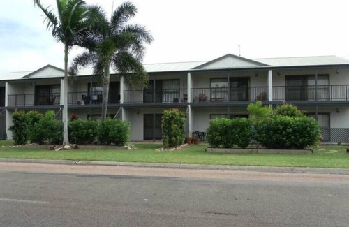 Wongaling Beach Apartamento | Timana 1 - Townhouse Across from the Beach