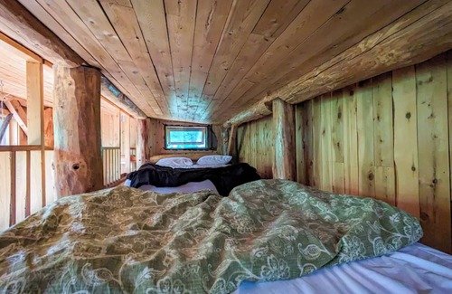 Harrington Cabina | Timber Frame Cabin at Terra Perma