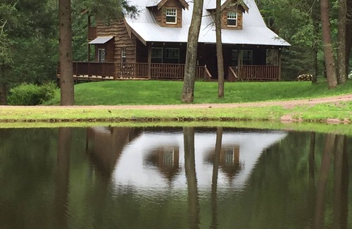 Weatherly Cabina | The Brookside Lodges El secreto mejor guardado de Pocono.