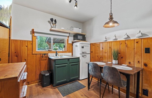 Colorado Springs Cabina | Timber Lodge Cabin 5