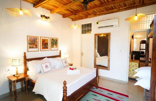 Malviya Nagar Apartamento | Timber Luxe Atelier