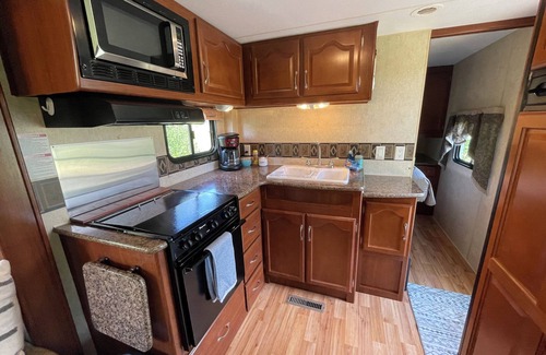 Columbia Falls Alquiler De RV | Timber Ridge Camper