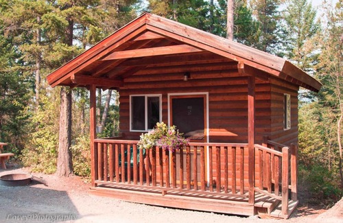 Whitefish Otro | Timber Wolf Resort