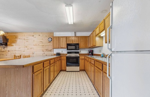Park Rapids Condominio | Timberlane Resort Condo #21 | 4 Bed, 4 Bath