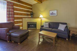 Pigeon Forge Hotel | Timbers Lodge