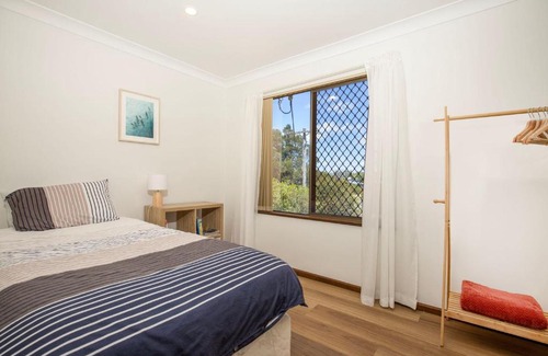 Culburra Beach Casa | Time and Tide Pet Friendly 1 Min Walk to Beach