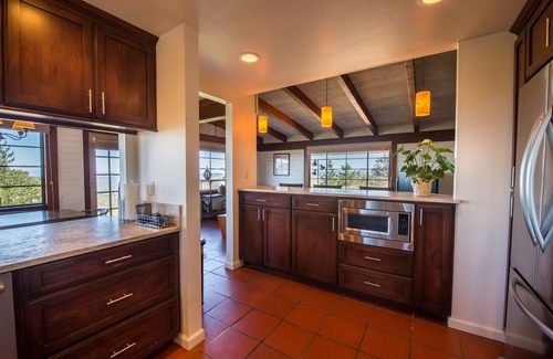 Carmel Casa | Tiempo Honrado Adobe Home - Barrido Ocean View.